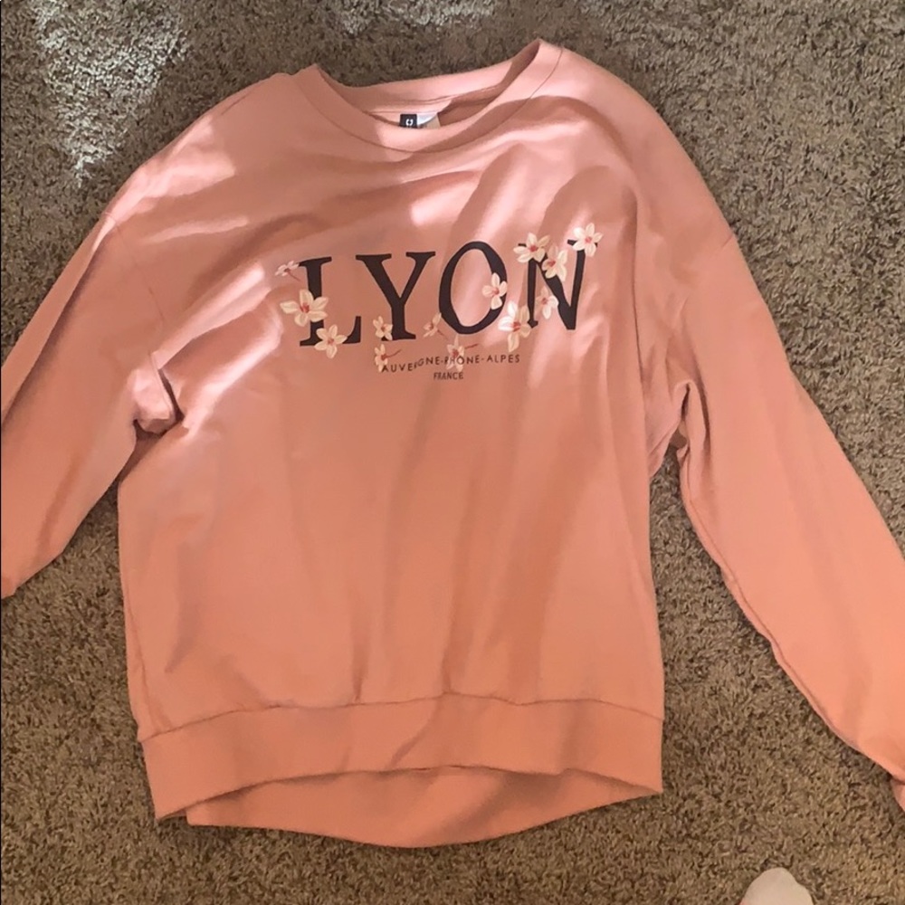 H&M Divided Shirt